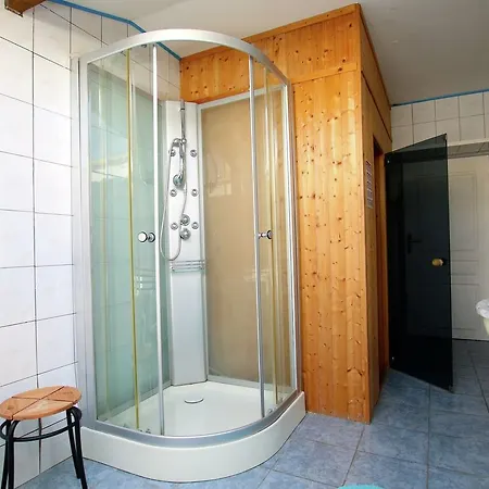 Holiday home Welcoming Mansion With Sauna In Herbeumont *